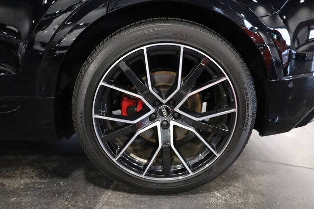 2021 Audi Q8 quattro Prestige 55 TFSI