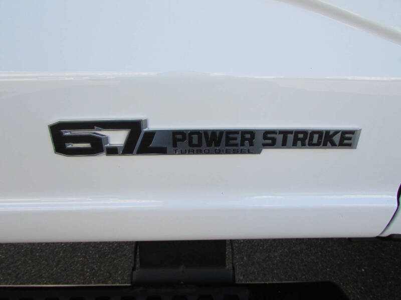 2025 Ford F-350 Super Duty XLT