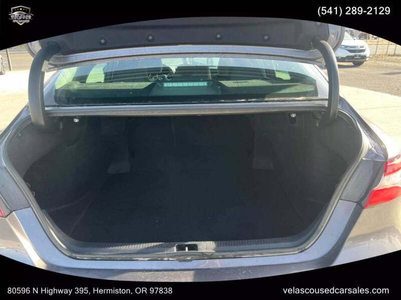 2021 Toyota Camry LE