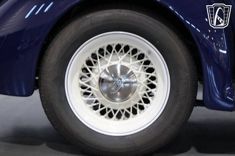 1937 Ford Phaeton