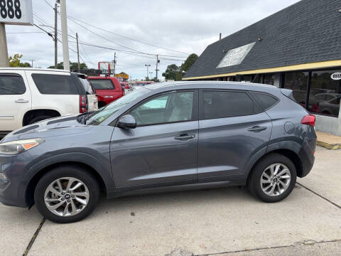 2016 Hyundai Tucson SE