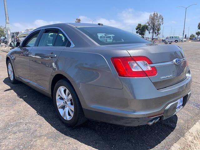 2011 Ford Taurus SEL