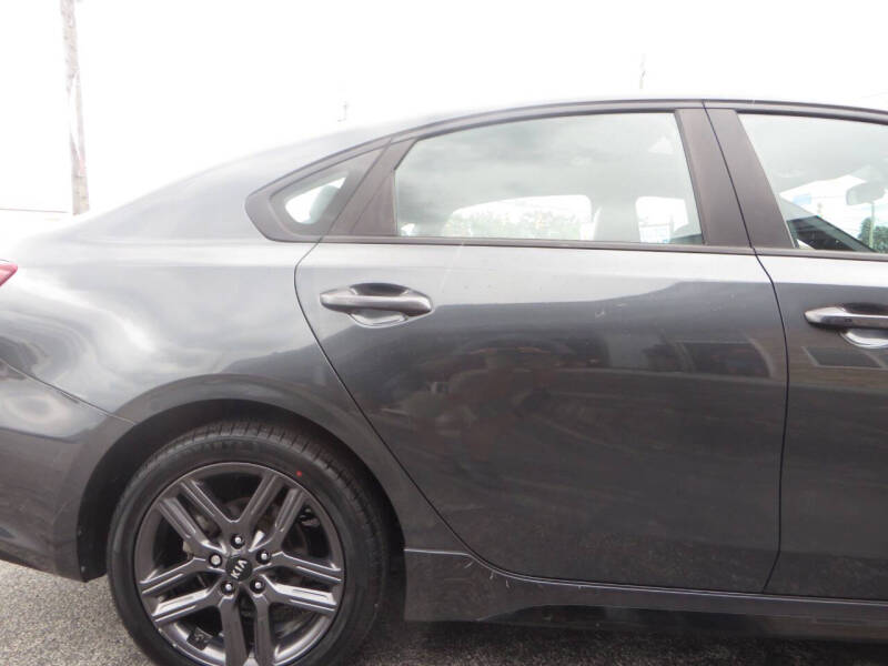 2021 Kia Forte GT Line