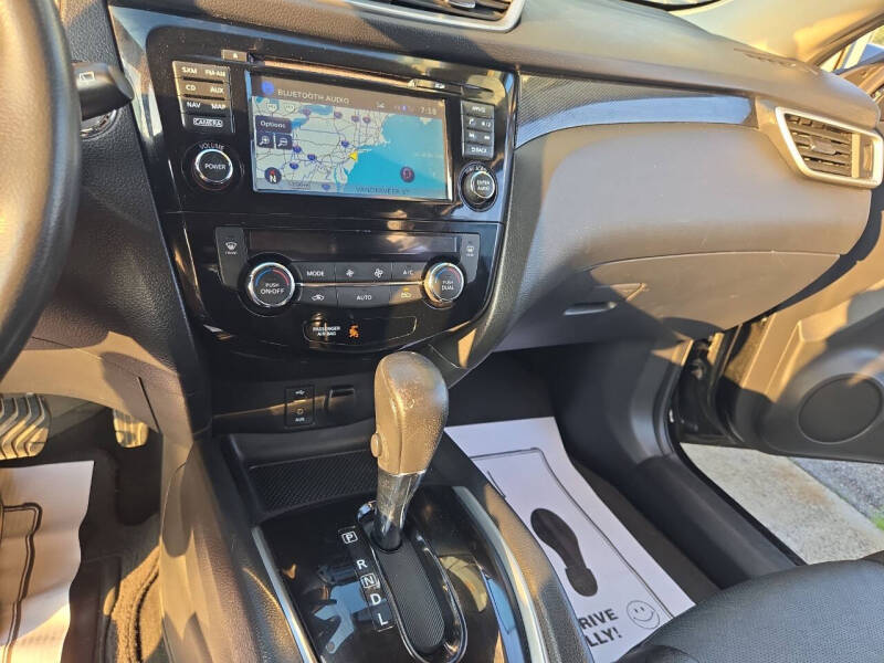 2016 Nissan Rogue SL