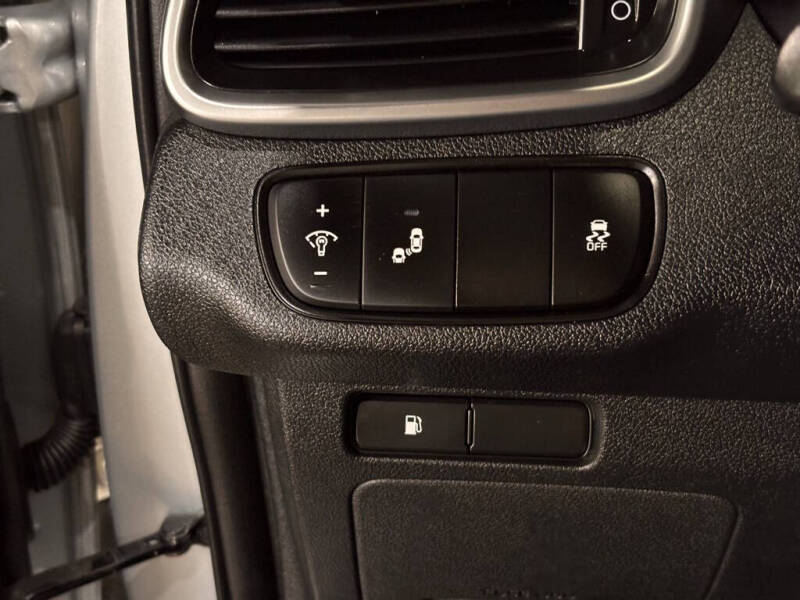 2019 Kia Sorento LX V6