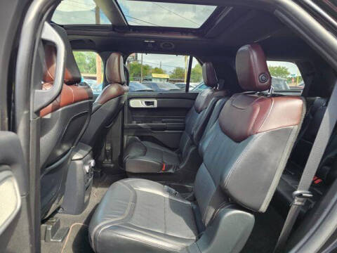 2020 Ford Explorer Platinum