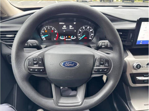 2022 Ford Explorer