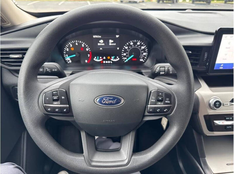 2022 Ford Explorer