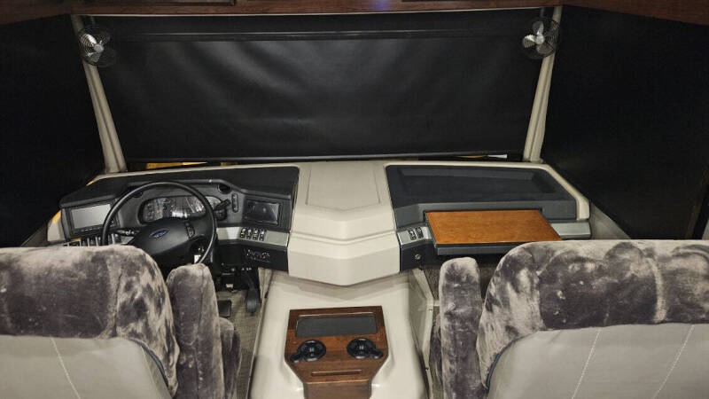 2018 Fleetwood Bounder