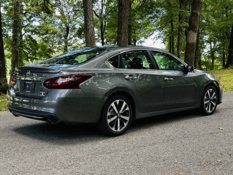2017 Nissan Altima 3.5 SR