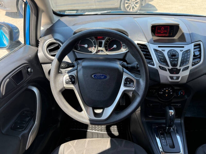 2012 Ford Fiesta SE