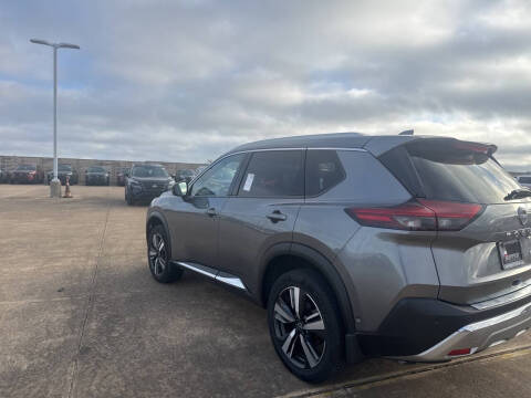 2023 Nissan Rogue Platinum