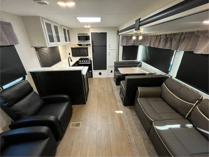 2023 Forest River WILDCAT M-282RKX