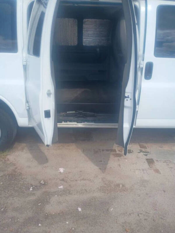 2014 Chevrolet Express LT 2500