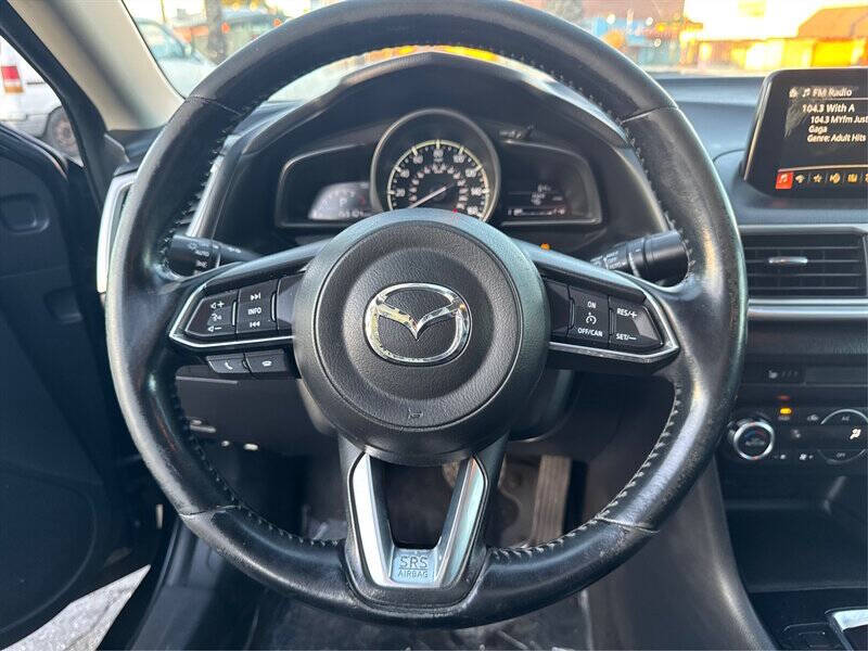 2017 Mazda MAZDA3 Touring