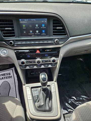 2020 Hyundai Elantra