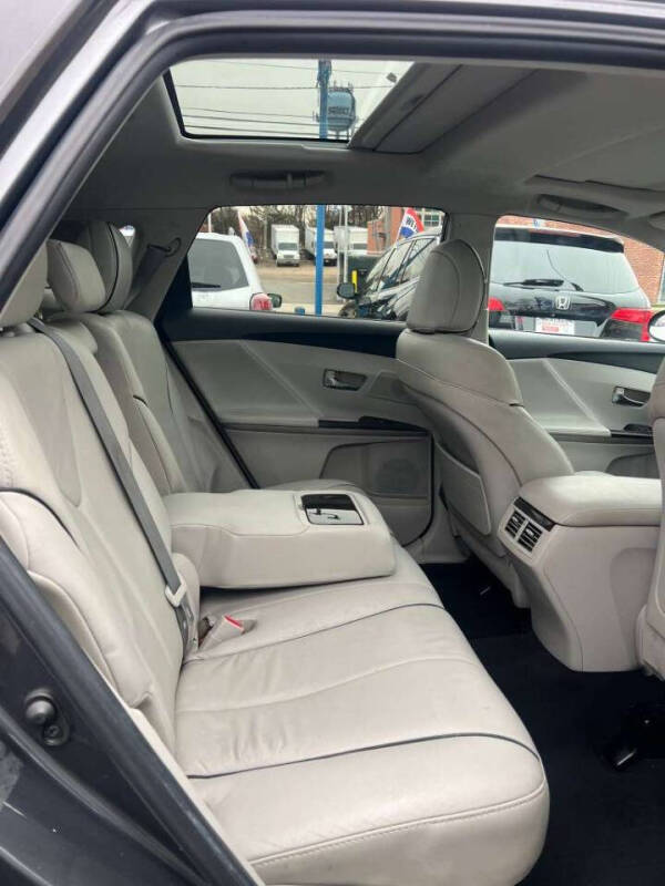 2013 Toyota Venza LE