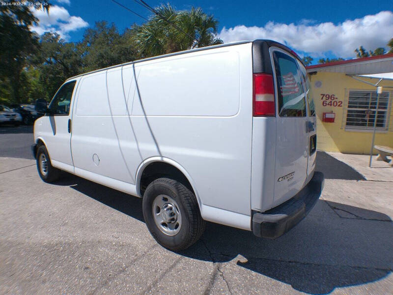 2016 Chevrolet Express 2500
