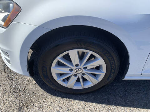 2016 Volkswagen Golf SportWagen TSI Limited Edition