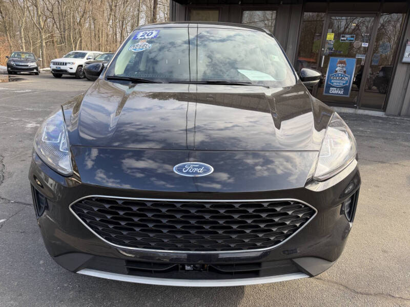 2020 Ford Escape SE