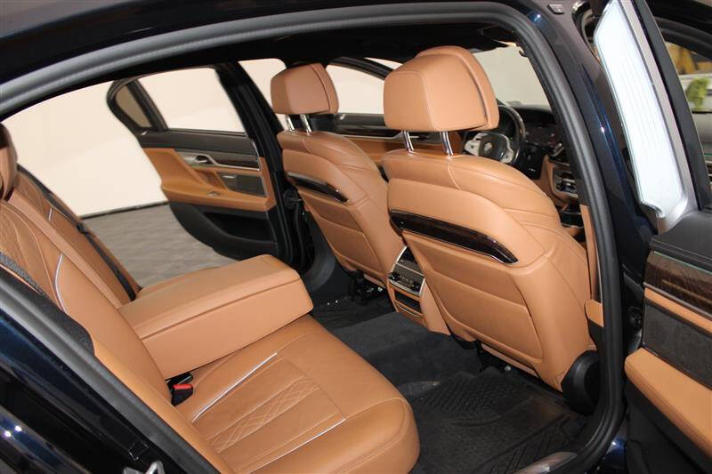 2021 BMW 7 Series 750i xDrive