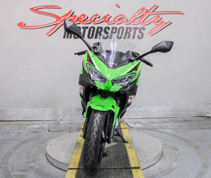 2022 Kawasaki Ninja 400 ABS KRT Edition