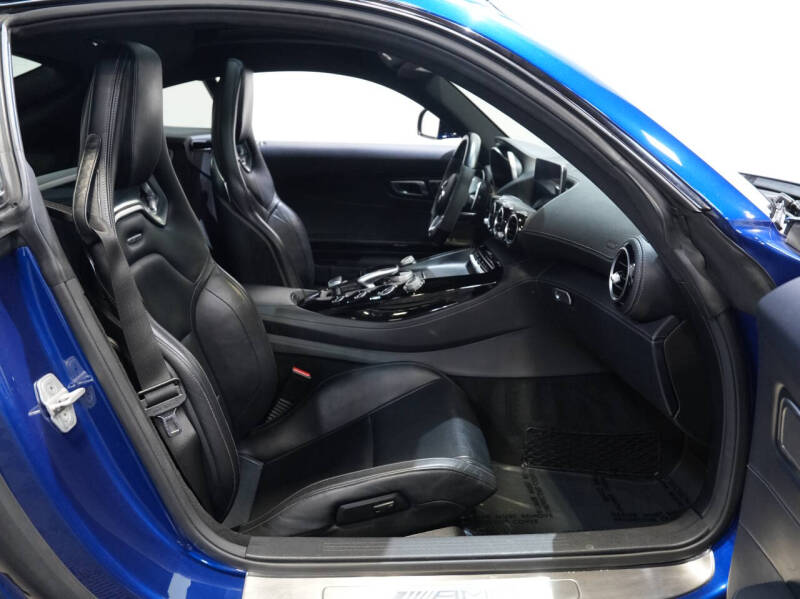 2017 Mercedes-Benz AMG GT