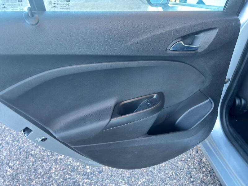 2017 Chevrolet Cruze LS Auto