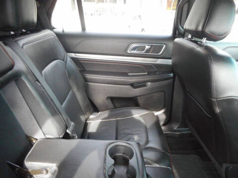 2017 Ford Explorer Sport