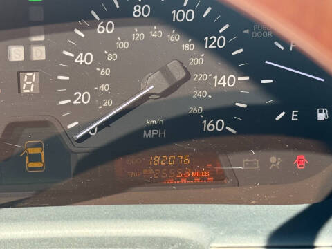 2004 Lexus LS 430