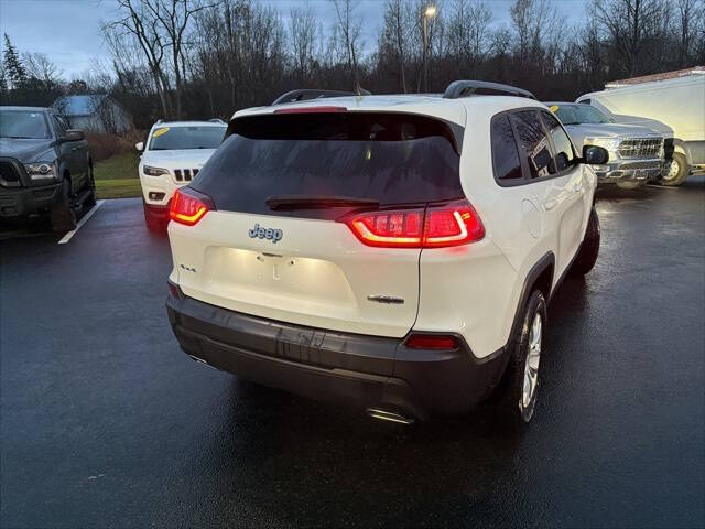 2022 Jeep Cherokee Latitude Lux