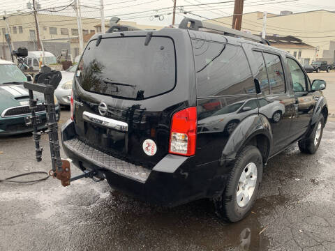2012 Nissan Pathfinder Silver Edition