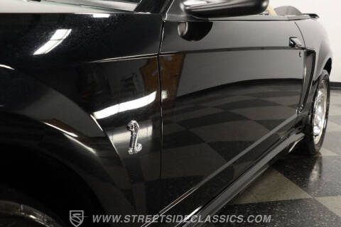 2001 Ford Mustang SVT Cobra