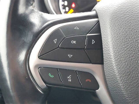 2020 Jeep Grand Cherokee Laredo E