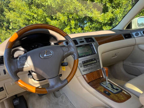 2005 Lexus ES 330