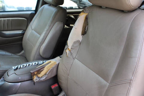 2003 Toyota Sequoia Limited