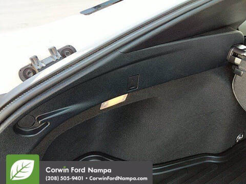 2019 Toyota Prius XLE AWD-e