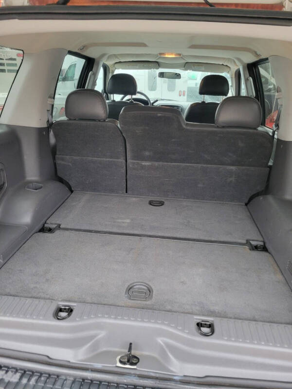 2005 Ford Explorer XLS