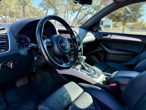 2015 Audi Q5 2.0T quattro Premium Plus