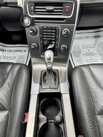 2013 Volvo S60 T5 Premier