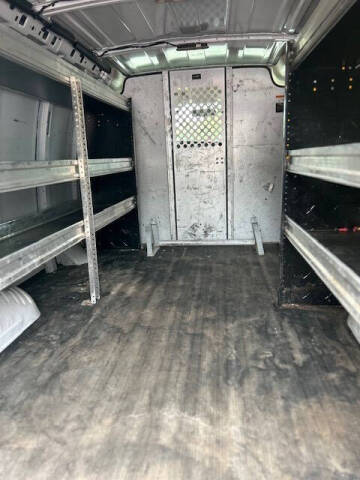 2020 GMC Savana 2500