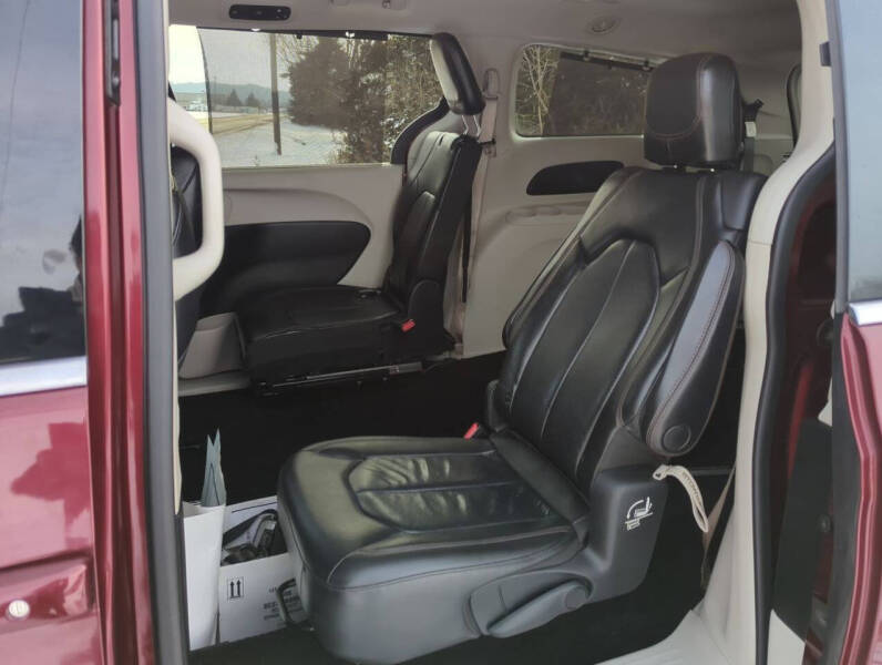 2018 Chrysler Pacifica Touring L