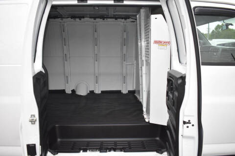 2023 GMC Savana 2500