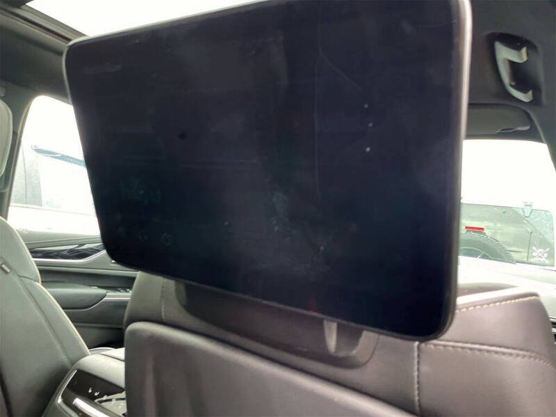 2023 Cadillac Escalade Sport