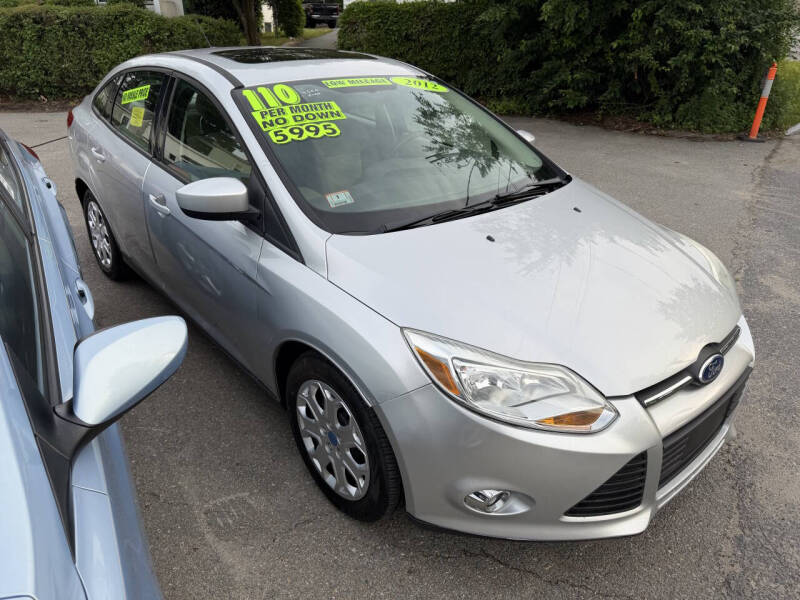 2012 Ford Focus SE - Photo 6