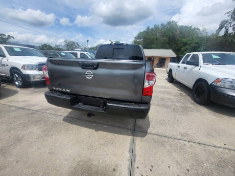 2017 Nissan Titan S
