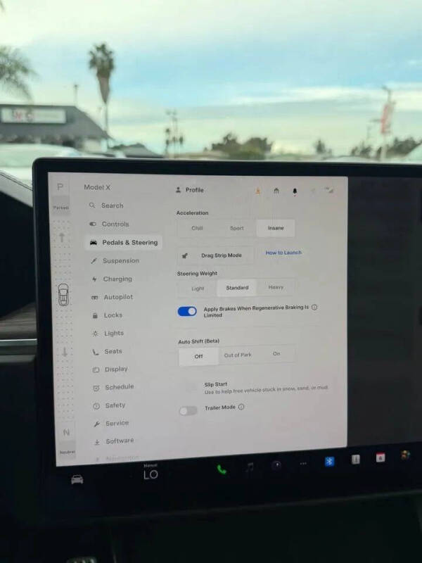 2023 Tesla Model X Standard Range