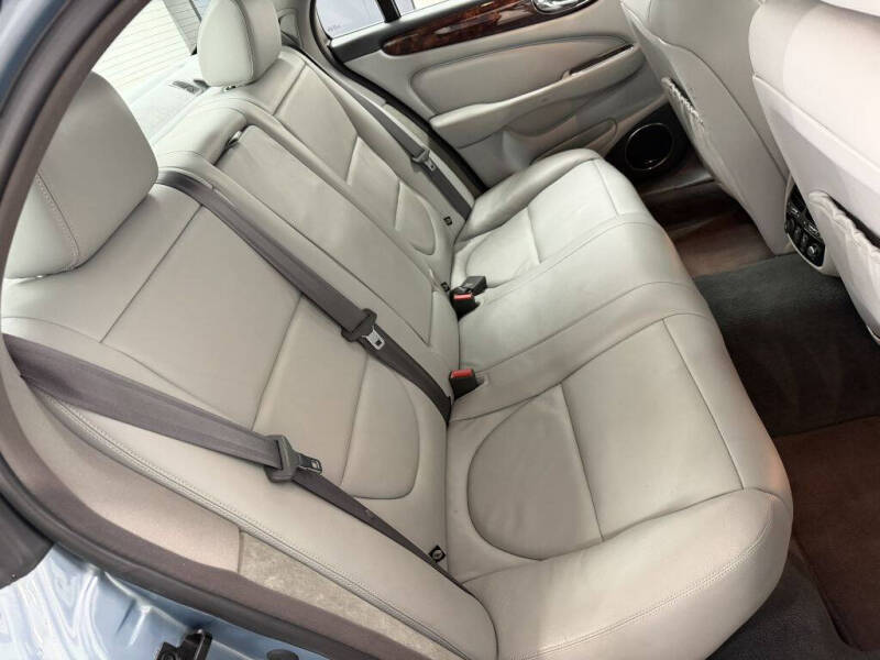 2004 Jaguar XJ-Series XJ8