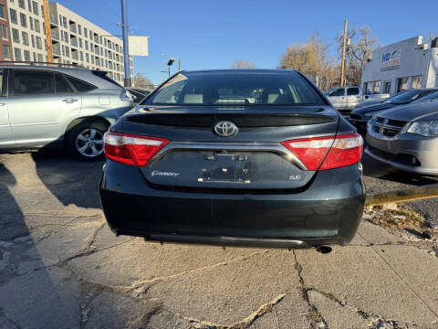 2016 Toyota Camry SE