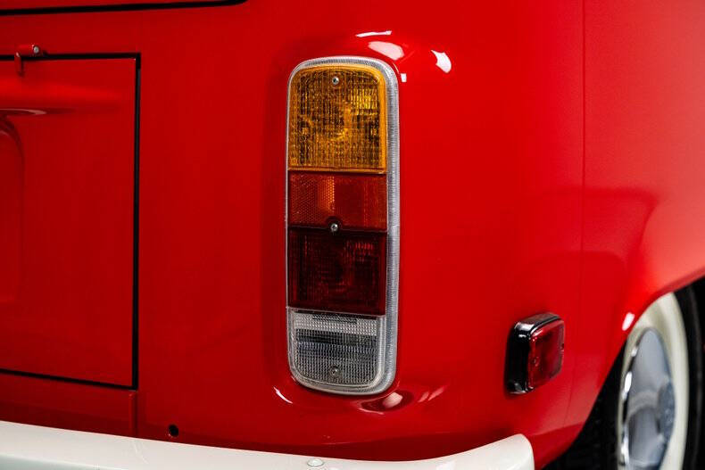 1977 Volkswagen Type 2